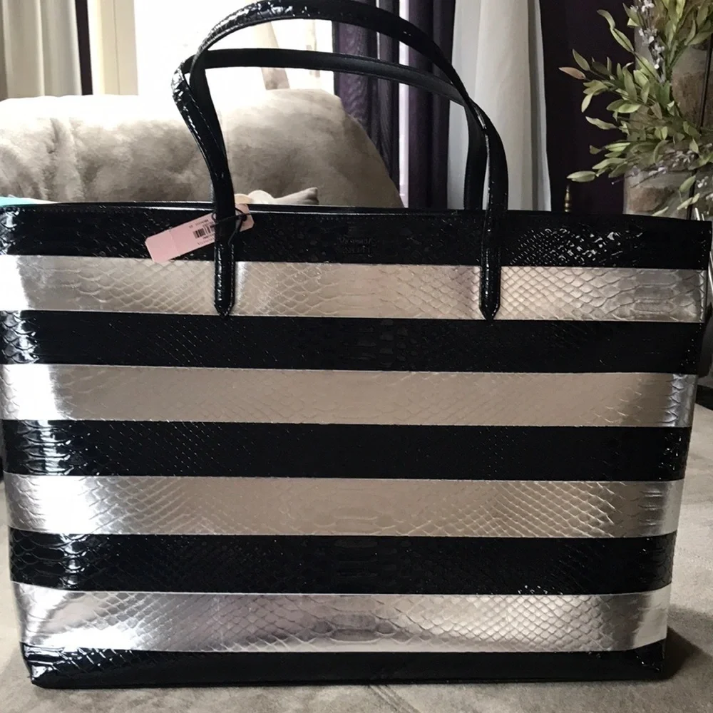 Victoria's secret snakeskin embossed tote bag, new